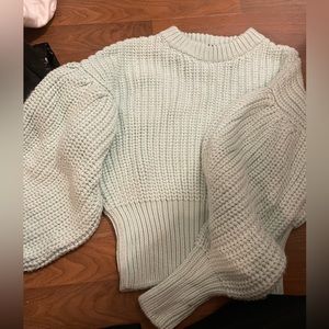 Mint bubble sleeve sweater from Zara! Size small.